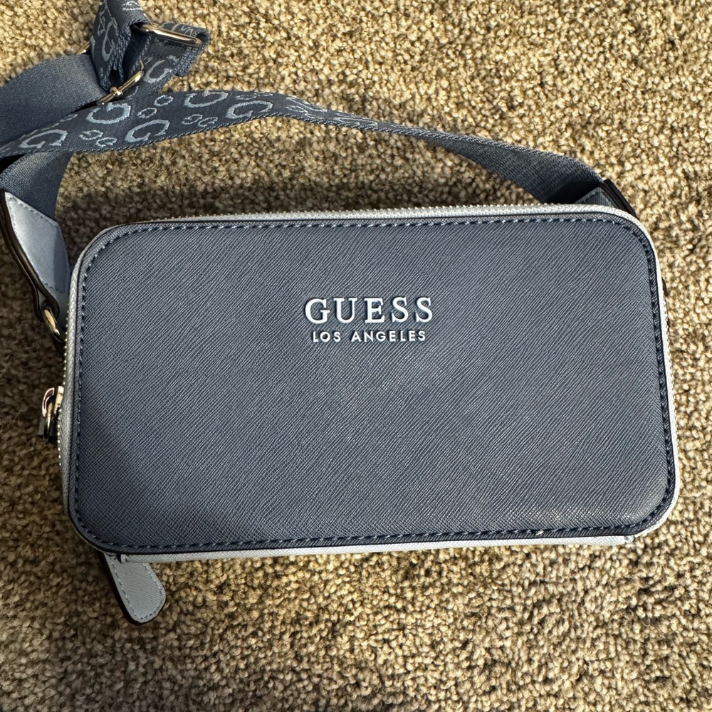 Blue Guess bag